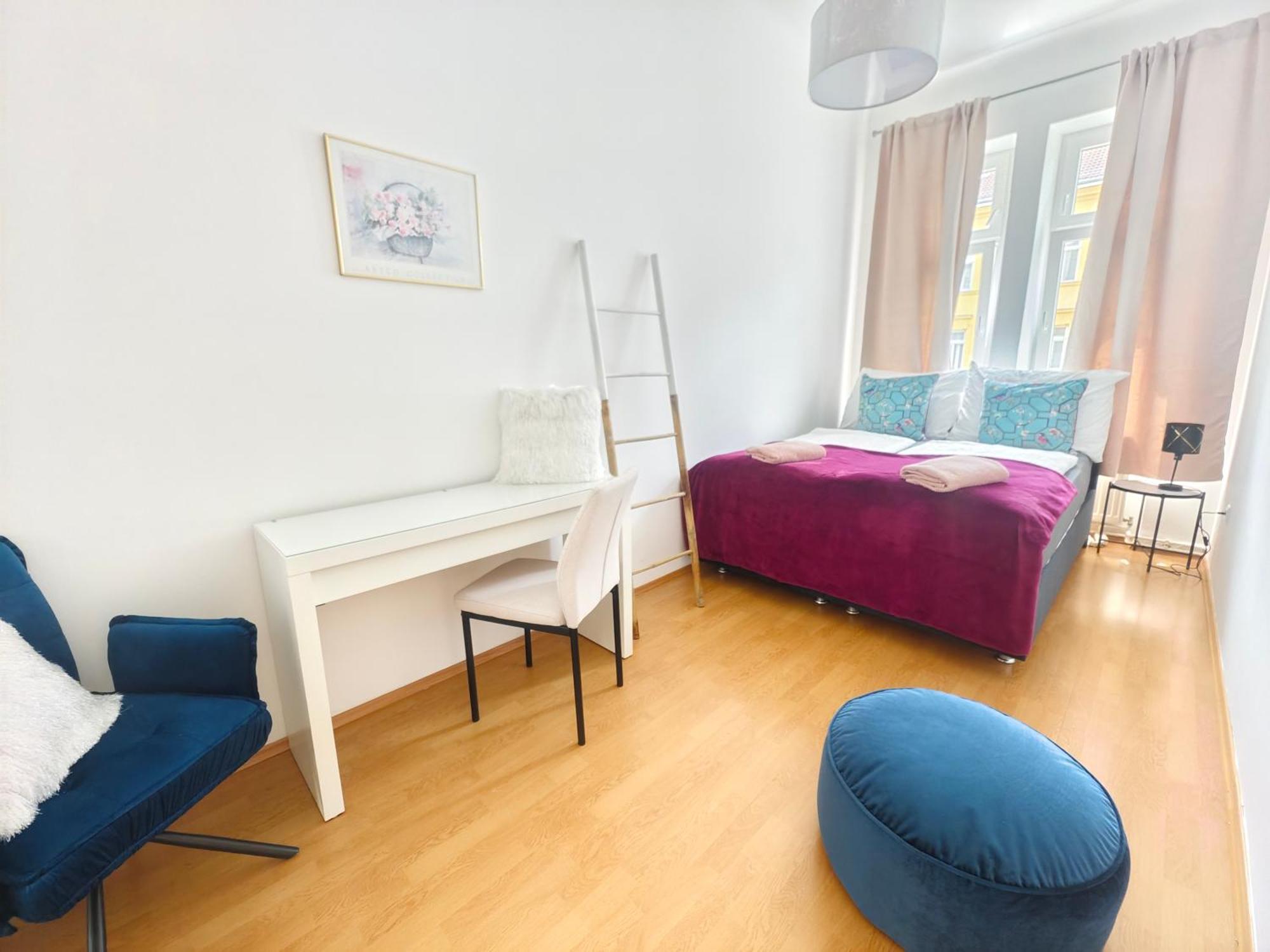 The Rose Apartment - Near Schoenbrunn Palace Виена Екстериор снимка