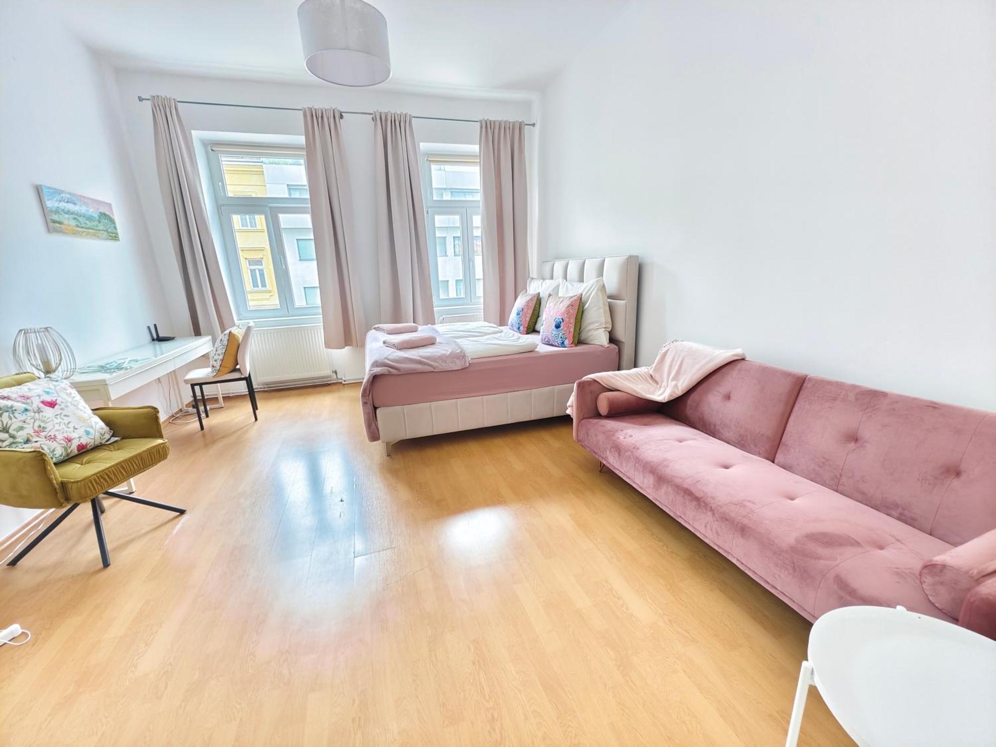 The Rose Apartment - Near Schoenbrunn Palace Виена Екстериор снимка