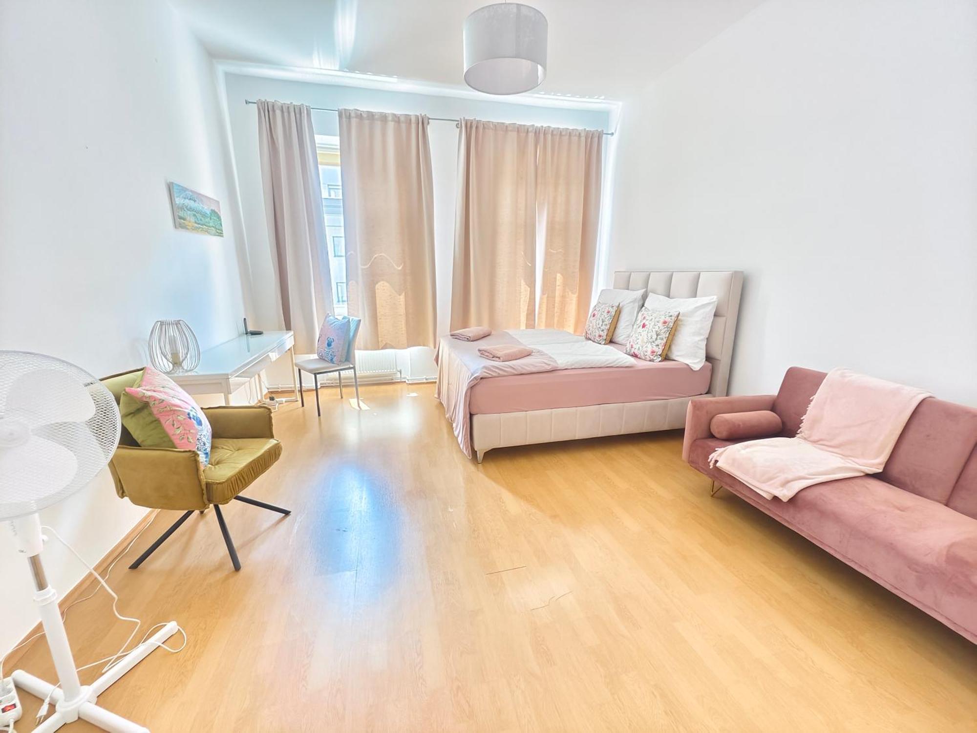 The Rose Apartment - Near Schoenbrunn Palace Виена Екстериор снимка